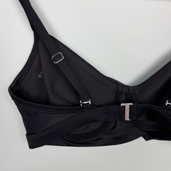 Athleta Twister Underwire Bikini Top Black 36D/DD - Picture 5 of 6